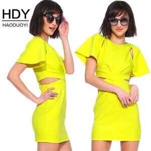 💥CHIC & SEXY💥Cape Sleeve Cutout Mini Dress in Yellow